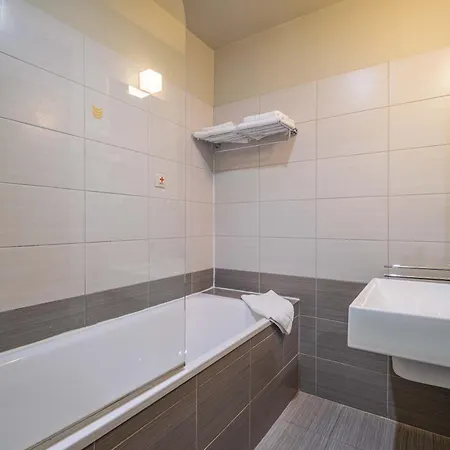 ホテル Ar Golden House Ii