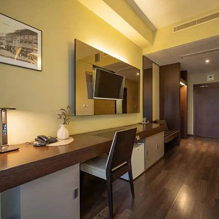 Ar Golden House Ii Hotel