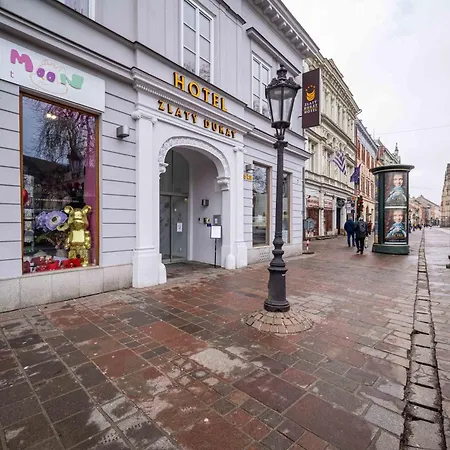 Hotell Ar Golden House Ii 4*